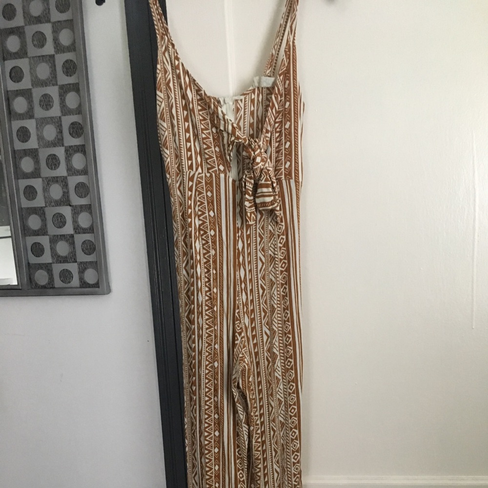 Orange/brown jumpsuit